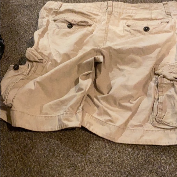 Aeropostale’s men’s shorts - Picture 2 of 4